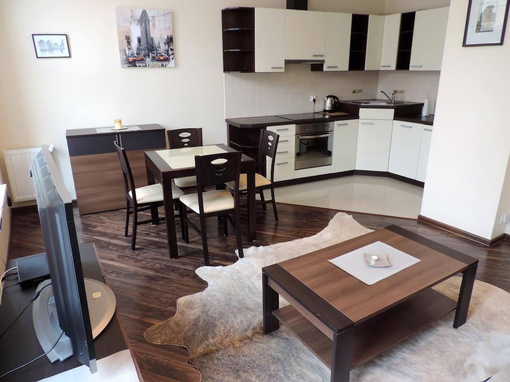 Gdanskie Apartamenty - Apartamenty - Dluga Z Widokiem Na Ratusz I Nad Motlawa Luaran gambar