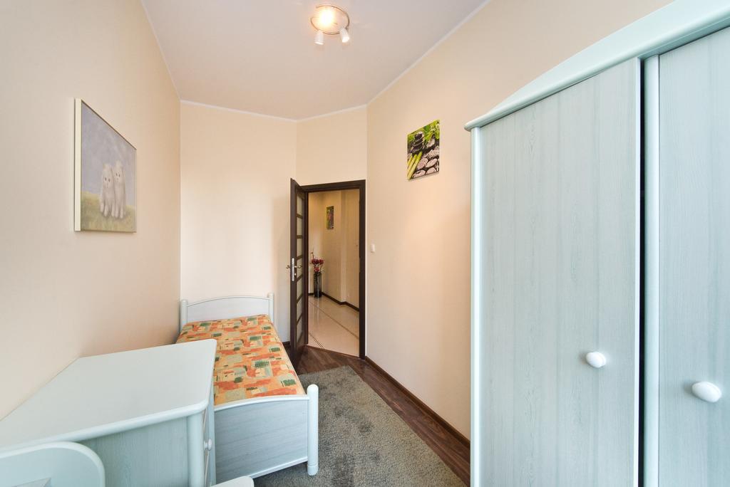 Gdanskie Apartamenty - Apartamenty - Dluga Z Widokiem Na Ratusz I Nad Motlawa Bilik gambar